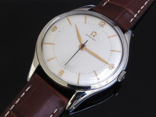 fig 3. Rare Omega 2506 Jumbo Calibre 283 c1949