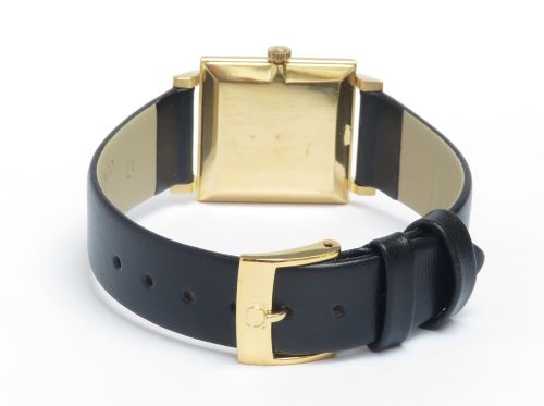 fig 6. Rare Solid 18ct Gold Omega Diamond Set Ladies Watch c1964