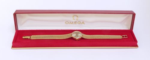 fig 7. Solid 9ct Gold Omega Ladies Cocktail Watch c1964