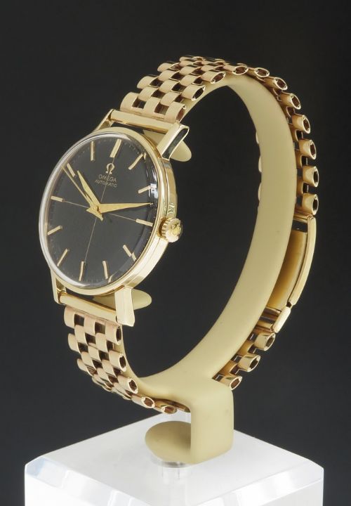 fig 1. Solid 9ct Gold Omega Automatic On Solid 9ct Bracelet c1964