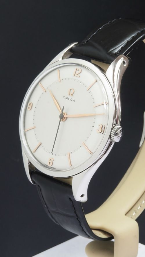 fig 1. Rare Omega 2506 Jumbo Calibre 283 c1949