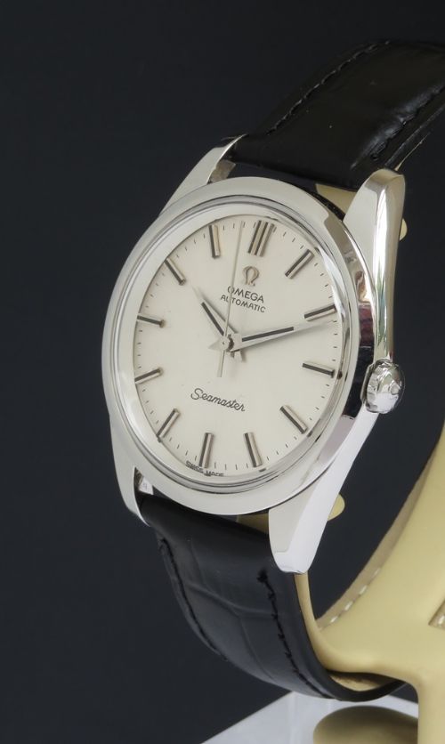fig 1. Omega Seamaster Calibre 552 Automatic c1967