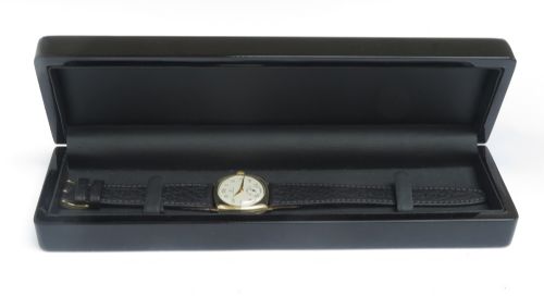 fig 2. Solid 9ct Gold Omega Cushion Case Midsize c1936