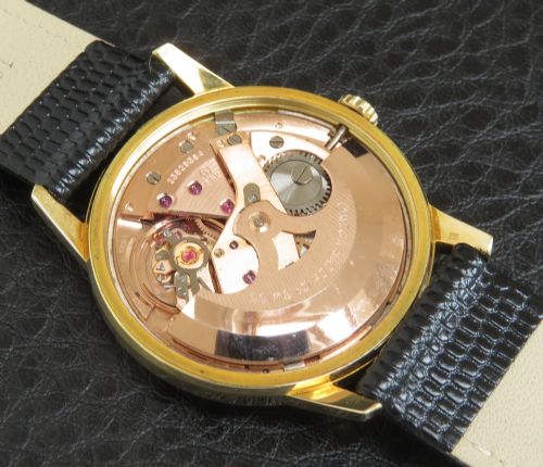fig 4. Superb Original Solid 18ct Omega Seamaster Automatic Cal 562 c1966