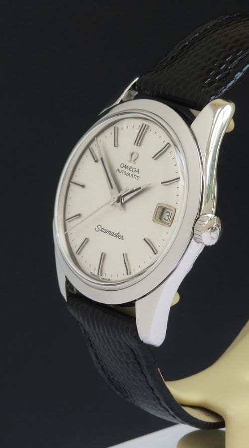 fig 1. Omega Seamaster Calendar Automatic c1965