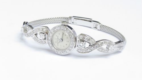 fig 5. Exquisite Baume and Mercier Eszeha 14ct White Gold and Diamond Cocktail Watch c1960