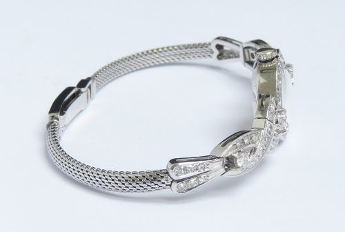 fig 6. Exquisite Baume and Mercier Eszeha 14ct White Gold and Diamond Cocktail Watch c1960
