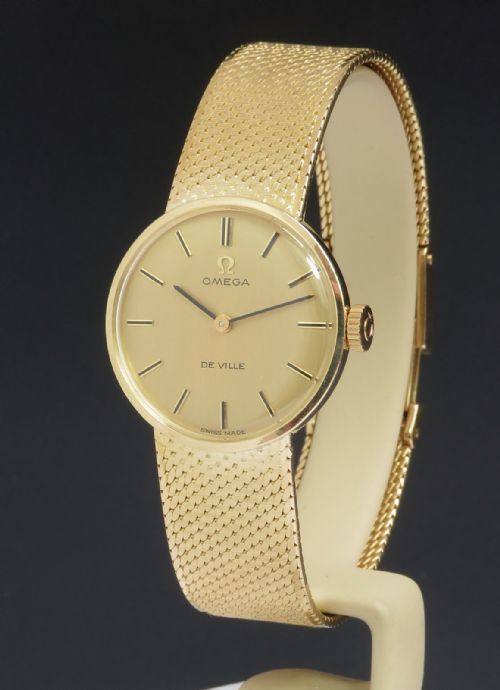 Mint Original Solid 18ct Gold Omega De Ville Mid Size Watch C1965