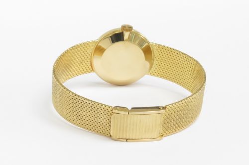fig 4. Mint Original Solid 18ct Gold Omega De Ville Mid Size Watch c1965