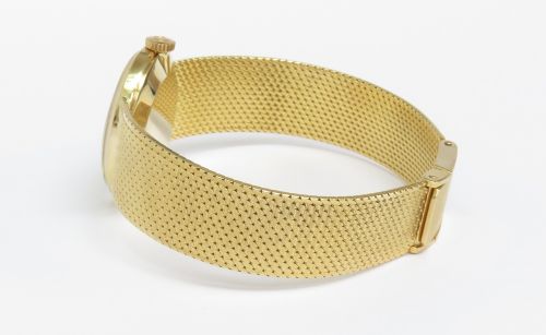fig 6. Mint Original Solid 18ct Gold Omega De Ville Mid Size Watch c1965