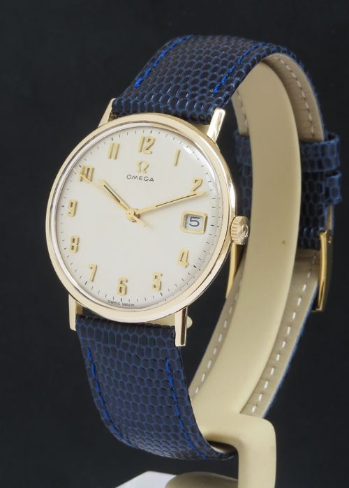 fig 1. Rare Omega Solid 9ct Gold Calendar c1966