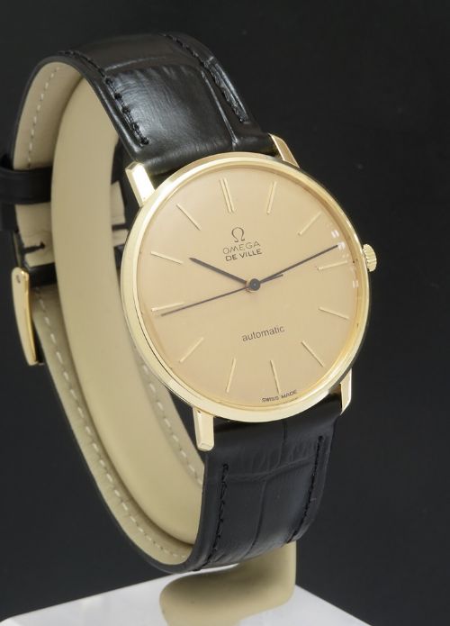 fig 2. Solid 18ct Omega De Ville Deluxe Automatic c1966