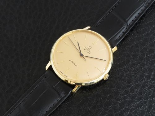 fig 3. Solid 18ct Omega De Ville Deluxe Automatic c1966