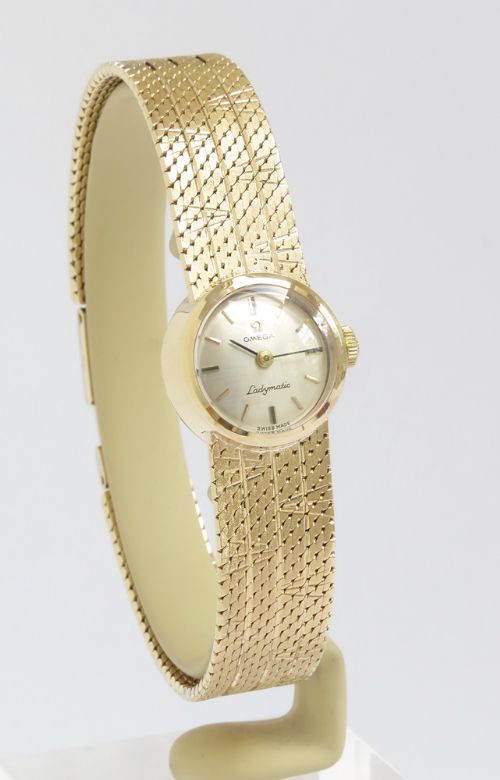 fig 1. Stunning Solid 9ct Gold Omega Ladymatic with Box c1963