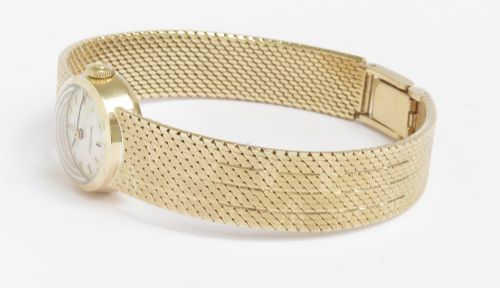 fig 3. Stunning Solid 9ct Gold Omega Ladymatic with Box c1963