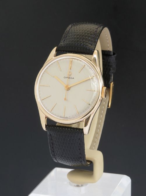 Solid 9ct Gold Omega 30t2 Calibre 286 C1966