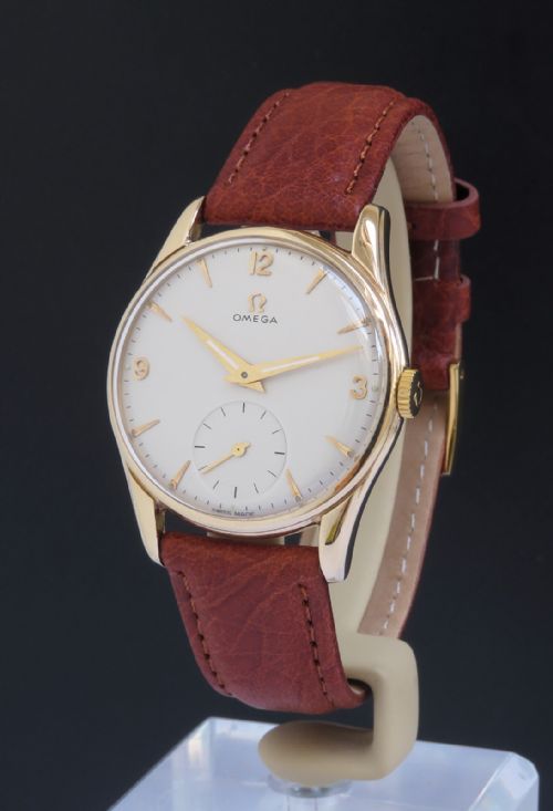 Solid 9ct Gold Omega Calibre 267 C1960