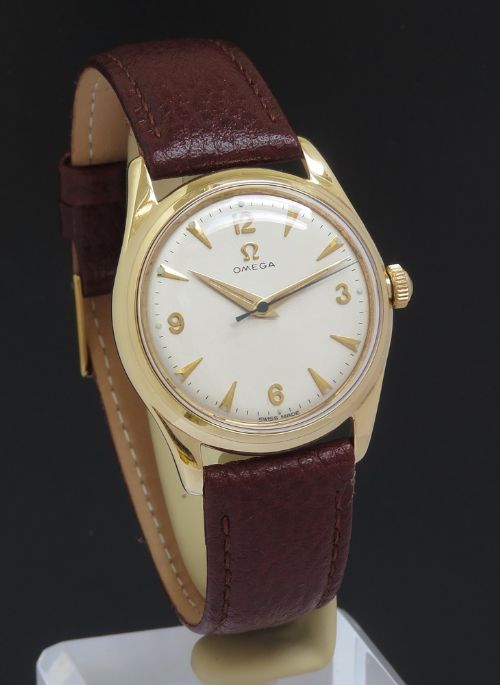 fig 2. Rare 14ct 14k Omega Calibre 420 c1950