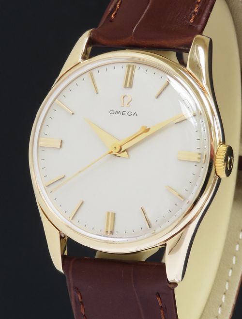 fig 1. Classic Solid 9ct Gold Omega Calibre 286 c1963
