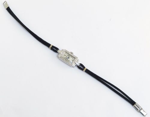 fig 4. Universal Geneve Platinum and Diamond Watch retailed by Collingwood The Crown Jewellers