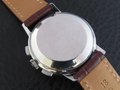 fig 6. Omega Calibre 320 Chronograph Tropical Dial c1964