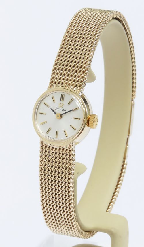 Mint Original Condition Solid 9ct Gold Omega Ladies Cocktail Watch C1969