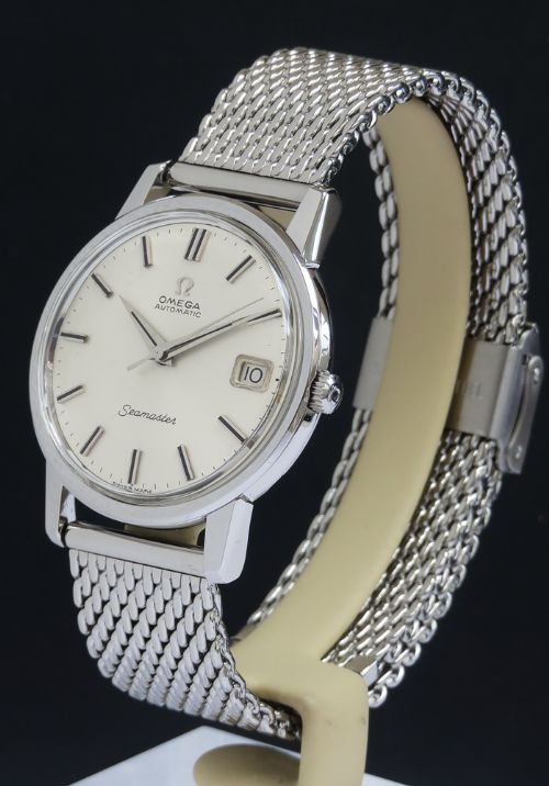 fig 1. Omega Seamaster Automatic Calendar c1965
