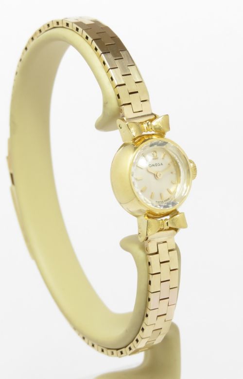 fig 3. Solid 18ct Gold Omega Sapphette Ladies Cocktail Watch c1961