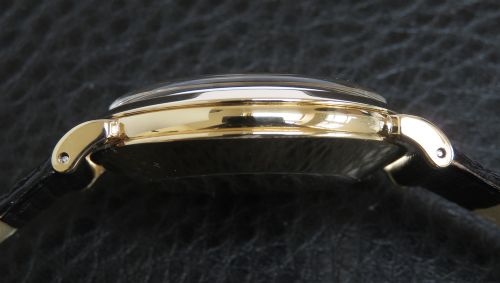 fig 2. Solid 9ct Gold Omega Automatic Calibre 501 c1958