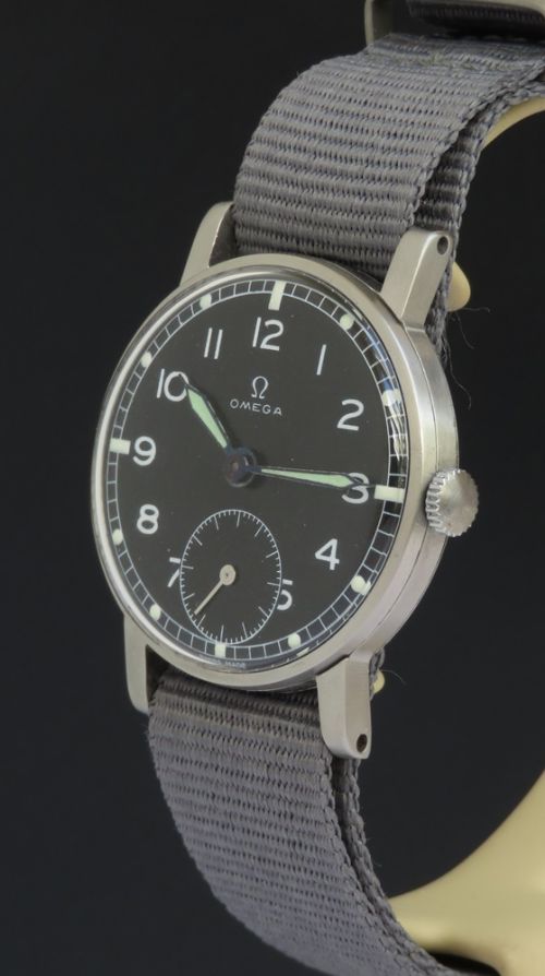 fig 3. Omega Military Style Calibre 26.5 c1945