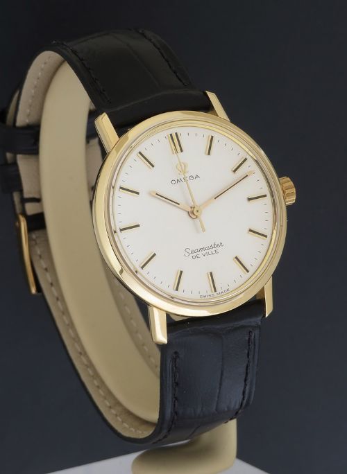 fig 2. Mint Solid 18ct Gold Omega Seamaster De Ville Calibre 601 c1966