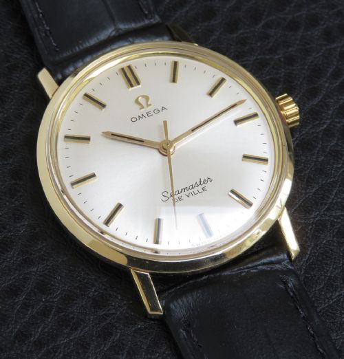 fig 4. Mint Solid 18ct Gold Omega Seamaster De Ville Calibre 601 c1966