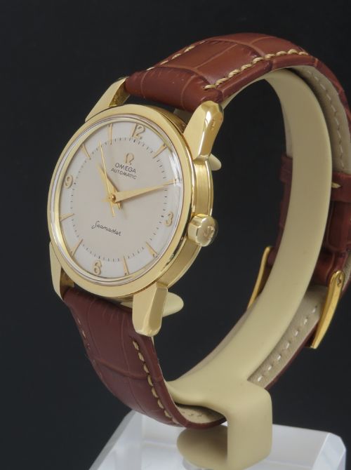 fig 1. Solid 18ct Gold Omega Seamaster Automatic c1958