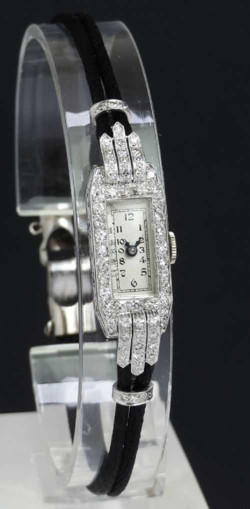 Beautiful Longines Platinum and Diamond Art Deco Ladies Cocktail Watch C1930