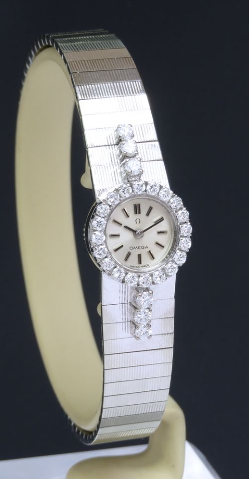 fig 1. Beautiful Solid 18ct White Gold and Diamonds Omega Ladies Watch c1966