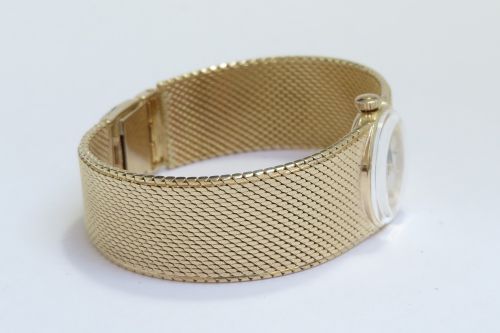 fig 6. Beautiful Solid 9ct Gold Omega Ladies Watch c1966