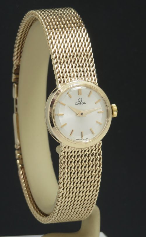 fig 3. Solid 9ct Gold Omega Ladies Watch c1961
