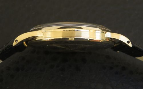 fig 3. Solid 18ct Gold International Watch Company IWC c1958