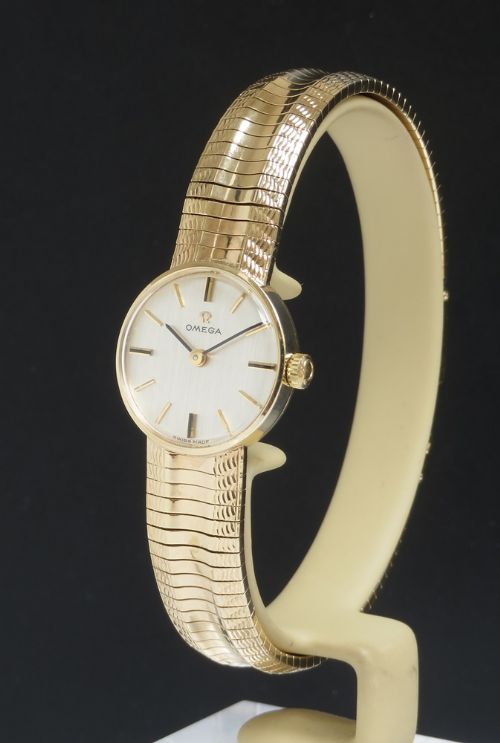 fig 1. Stunning Solid 9ct Gold Omega Ladies Cocktail Watch c1963
