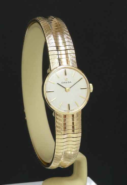 fig 2. Stunning Solid 9ct Gold Omega Ladies Cocktail Watch c1963