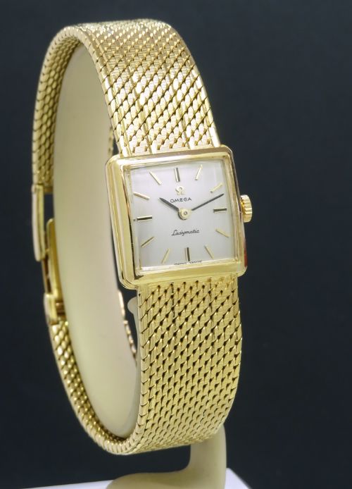 fig 2. Very Rare Solid 18ct Gold Omega Automatic c1968 Box and Paperwork
