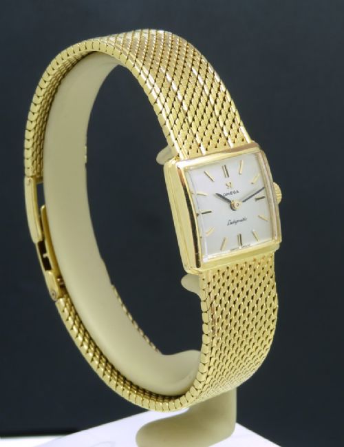 fig 4. Very Rare Solid 18ct Gold Omega Automatic c1968 Box and Paperwork