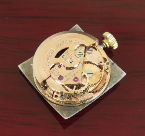 fig 7. Very Rare Solid 18ct Gold Omega Automatic c1968 Box and Paperwork