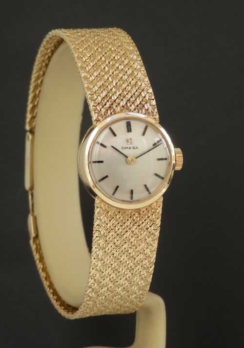 fig 2. Solid 9ct Gold Omega Ladies Cocktail Watch c1964
