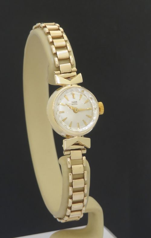 fig 1. Solid 9ct Gold Rolex Tudor Royal Cocktail Watch c1965