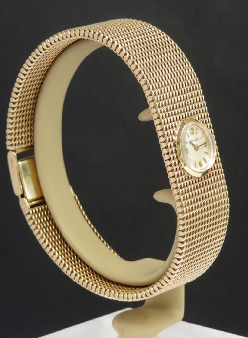 fig 2. Solid 9ct Gold Jaeger-LeCoultre ladies Watch c1963