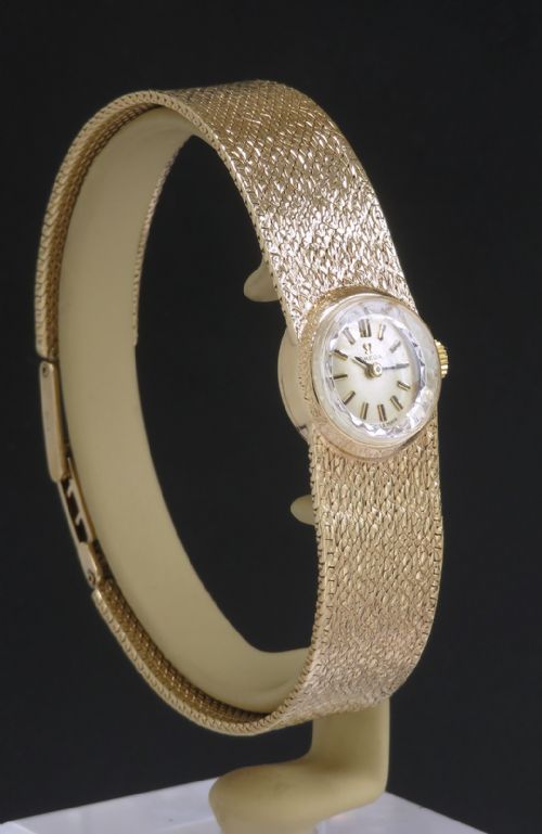 fig 2. Solid 9ct Gold Omega Sapphette Ladies Cocktail Watch c1969