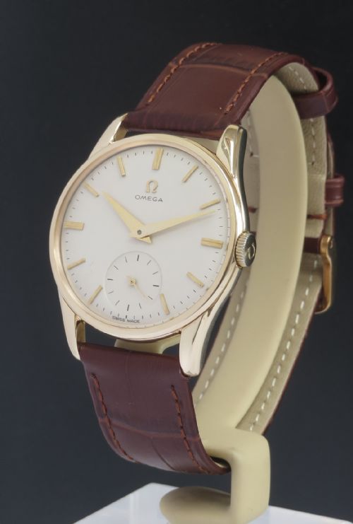 Immaculate Solid 9ct Gold Omega Calibre 269 C1965
