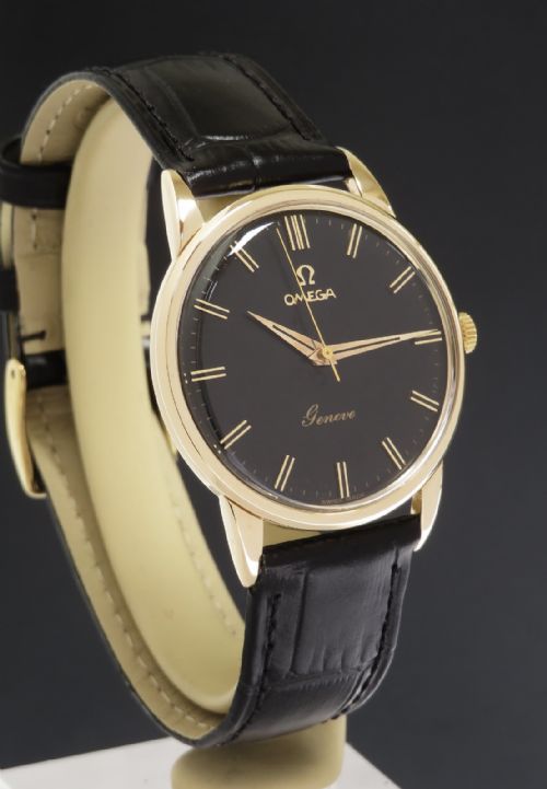 fig 2. Solid 9ct Gold Omega Geneve Calibre 600 c1961