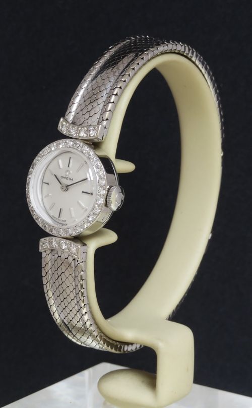 fig 2. Stunning Solid 18ct White Gold and Diamond Omega Ladies Watch c1964